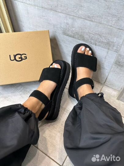 Сандалии замшевые Ugg