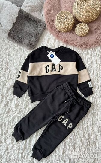 Костюм GAP детский 98