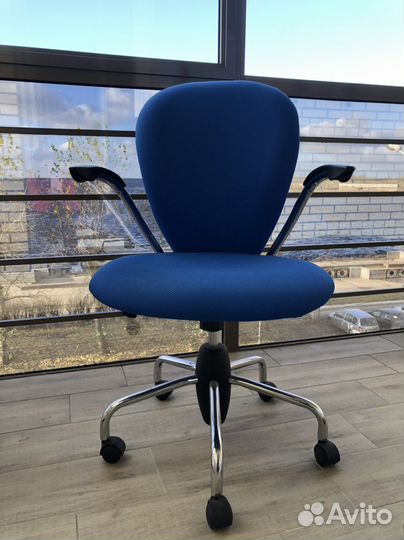 Компьютерное кресло