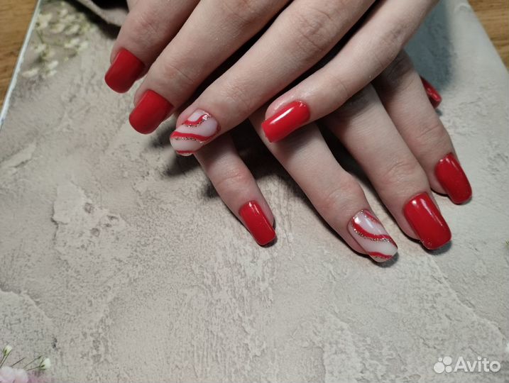 Маникюр и педикюр