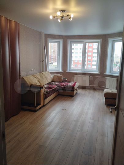 1-к. квартира, 40 м², 4/17 эт.