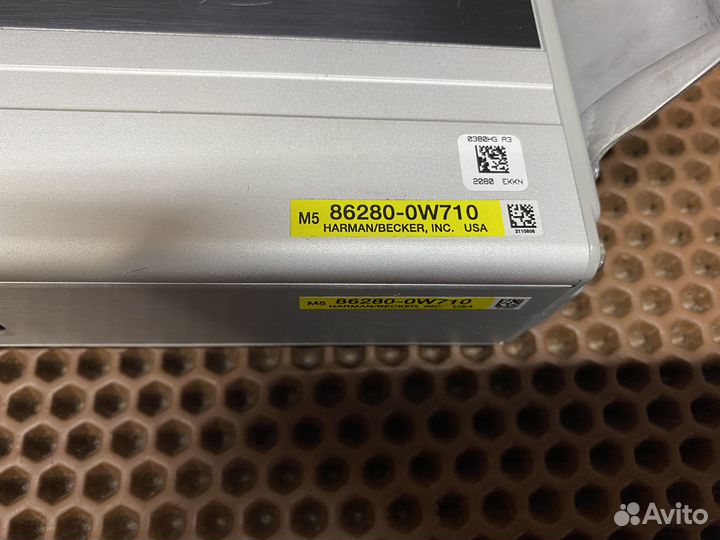 Lexus ls460 ls600h усилитель 2010 mark levinson