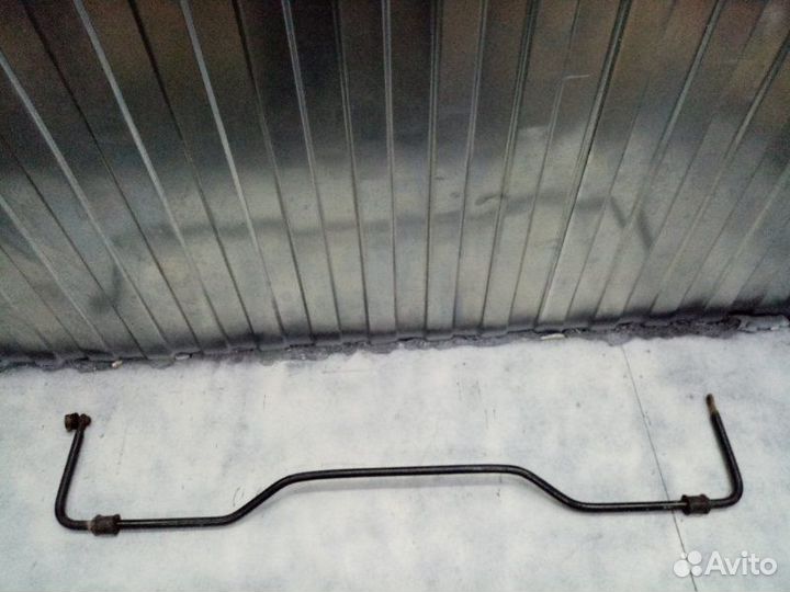 Стабилизатор задний Toyota Venza 2.7 2008-2016