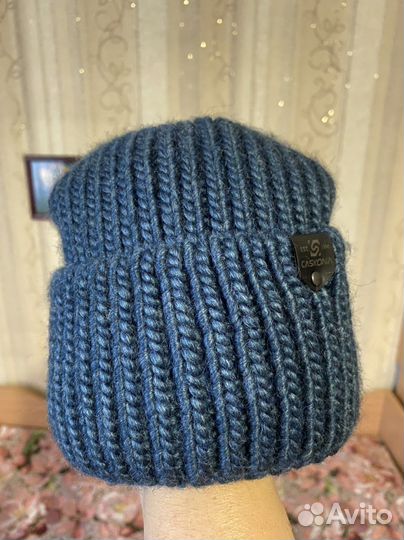 Шапка зимняя новая