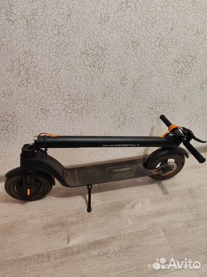 Продам электросамокат kugoo HX PRO