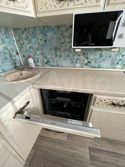 3-к. квартира, 90 м², 5/15 эт.