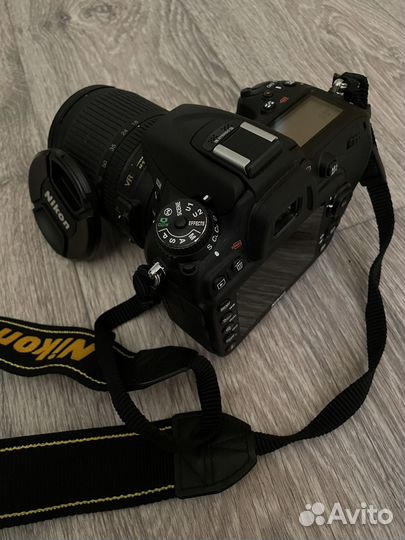 Фото-видео камера Nikon