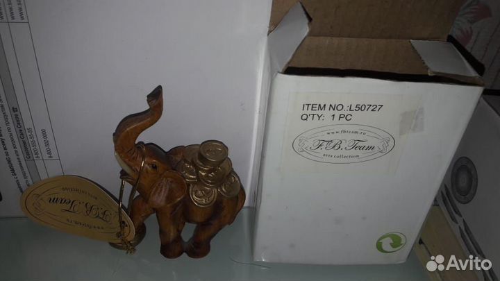 Фигурка слона, трехлапая жаба, декорат свечи