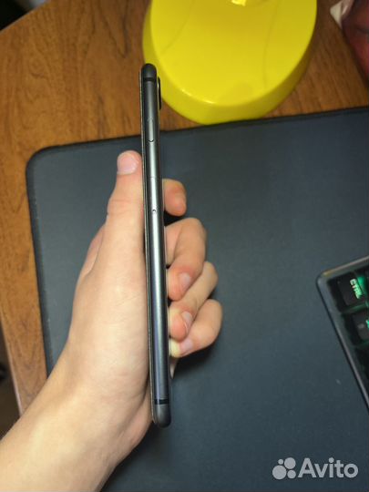 iPhone 8 Plus, 64 ГБ