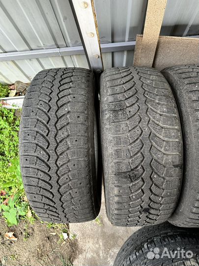 Bridgestone Blizzak Ice 205/55 R16