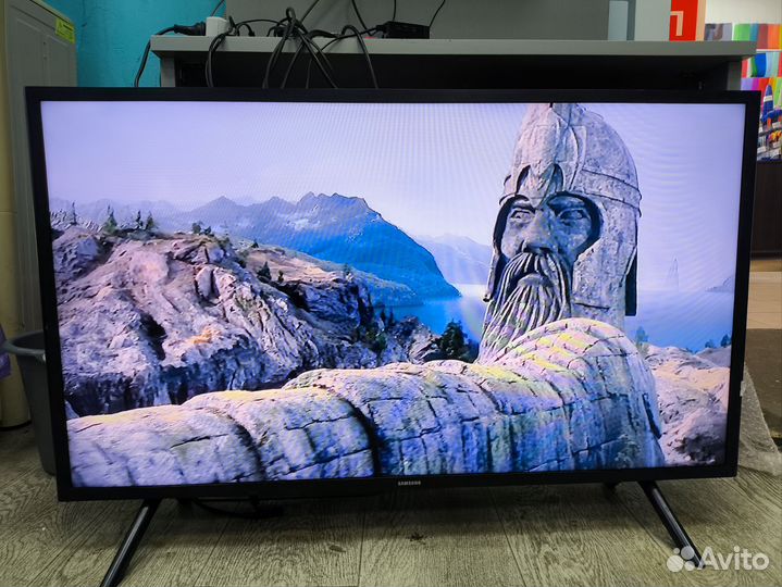 Б/У Телевизор (ЖК) samsung UE40J5200AU