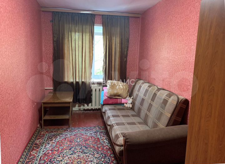 Комната 12,5 м² в 5-к., 3/5 эт.