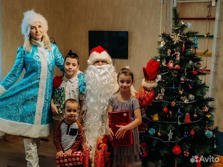 Дед Мороз и Снегурочка