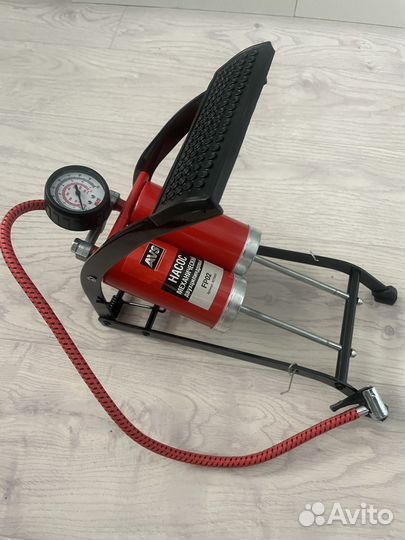 Насос механический двухцилиндровый