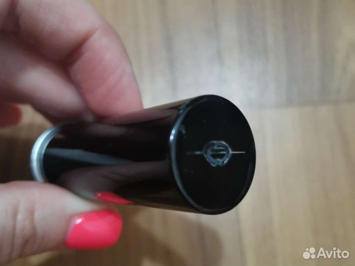 Помада Make up for ever