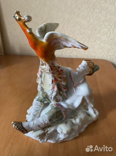 Статуэтка Иванушка с Жар-Птицей, фарфор, лфз