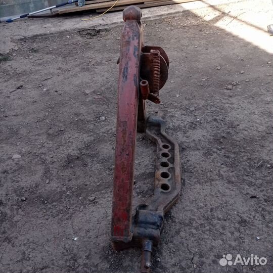 Угольник на навеску мтз