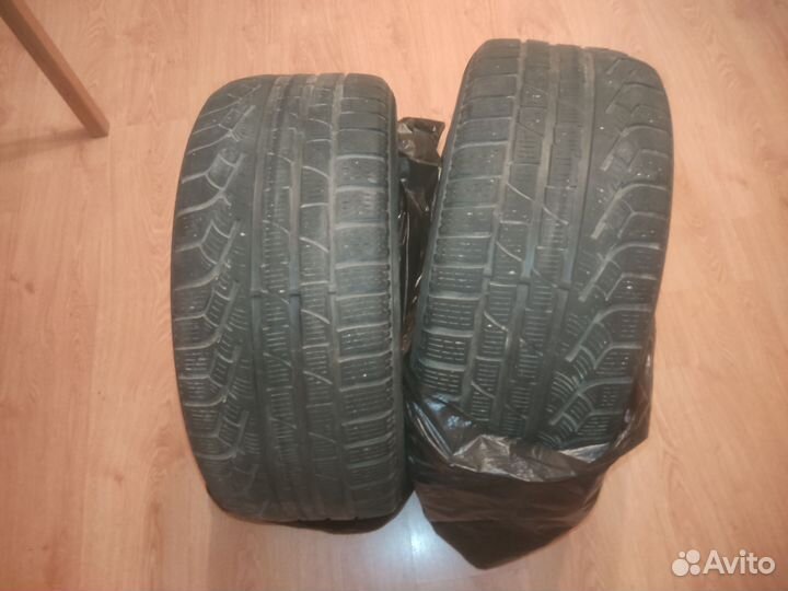 Pirelli Winter Sottozero 210 Serie II 235/40 R17