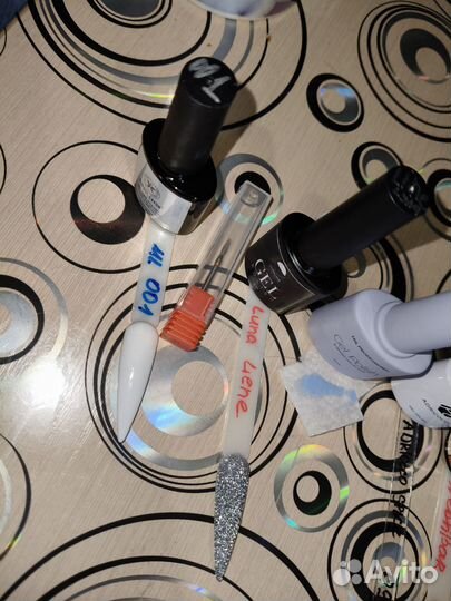 Гель лаки для маникюра пакетом