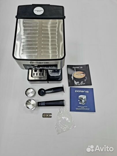 Кофеварка рожковая Polaris PCM 1541E