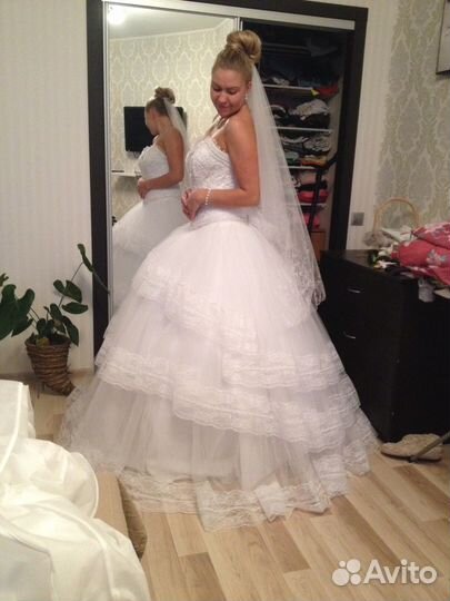 Свадебное платье