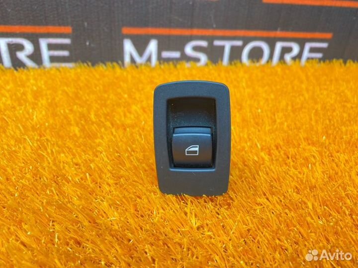 Кнопка стеклоподъемника задняя правая Bmw X5 E70