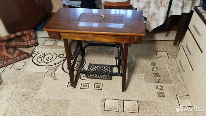 Швейная машинка Csepel 30