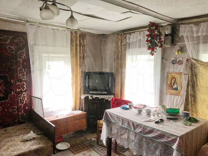 Дом 36,8 м² на участке 3 сот.