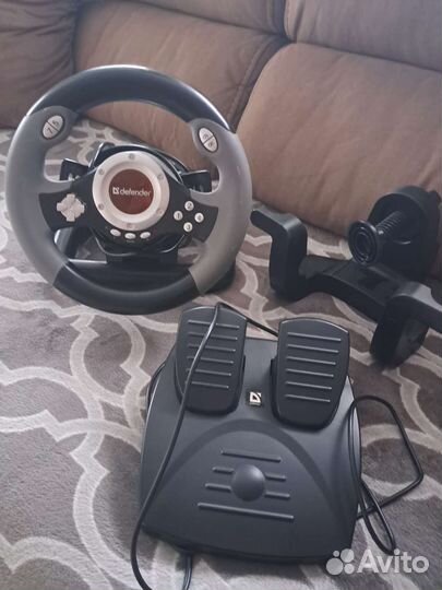 Игровой руль defender