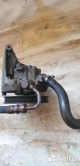 Насос гур BMW 3 E90/E91/E92/E93 2.0 Дизель