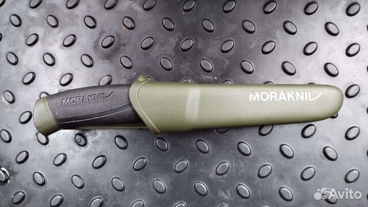 Нож для охоты и рыбалки