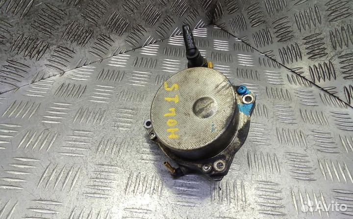 Насос вакуумный Opel Astra J