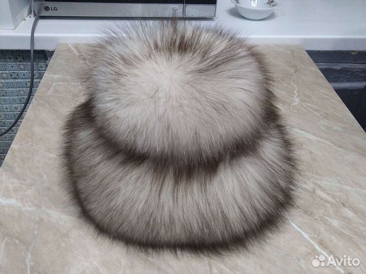 Шапка песцовая зимняя женская