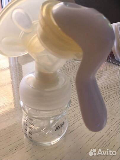 Молокоотсос avent ручной
