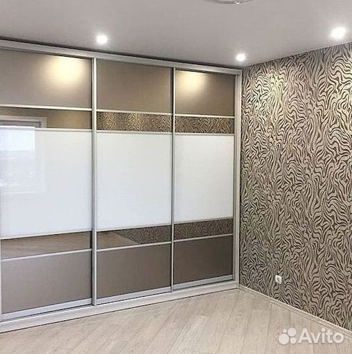 Встраиваемый шкаф