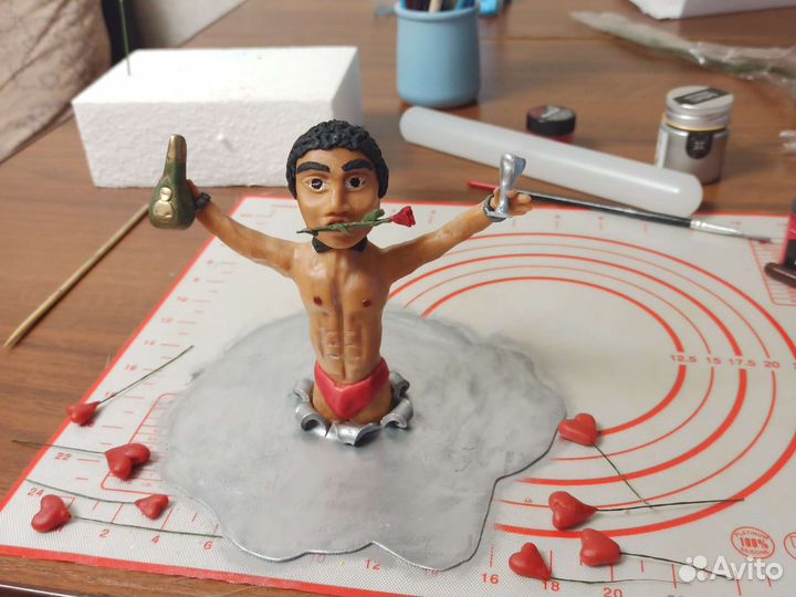 Фигурки из мастики на тортик