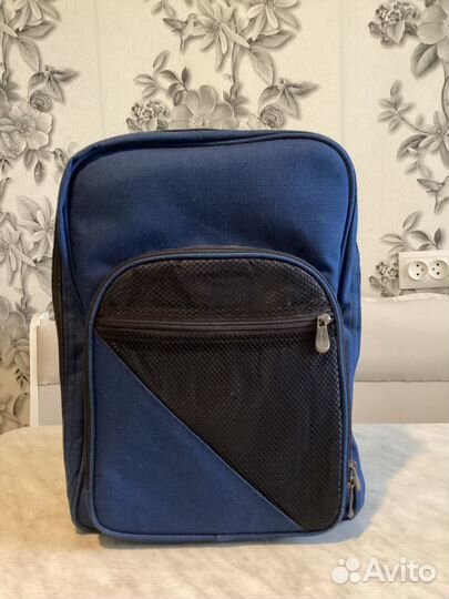 Посуда для пикника в рюкзаке