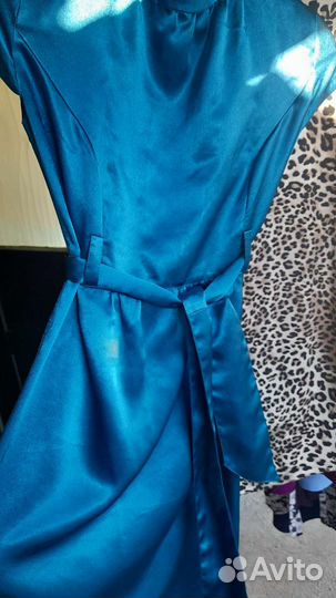 Атласное платье