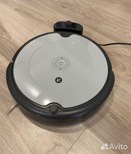 Робот пылесос roomba 698