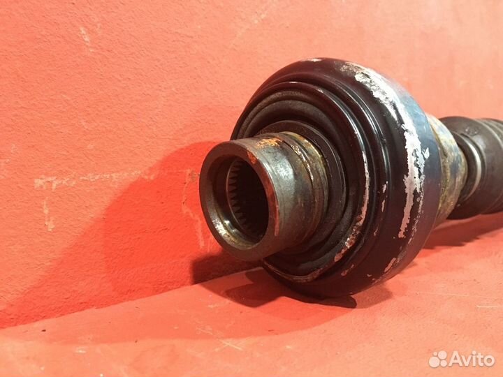 Карданный вал передний Volkswagen Touareg 2 (Nf)