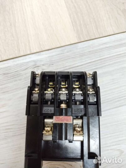 Магнитный пускатель Togami 10А 500В катушка 500В