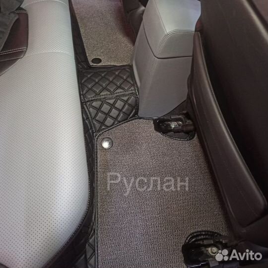 3D коврики из экокожи Mitsubishi L200