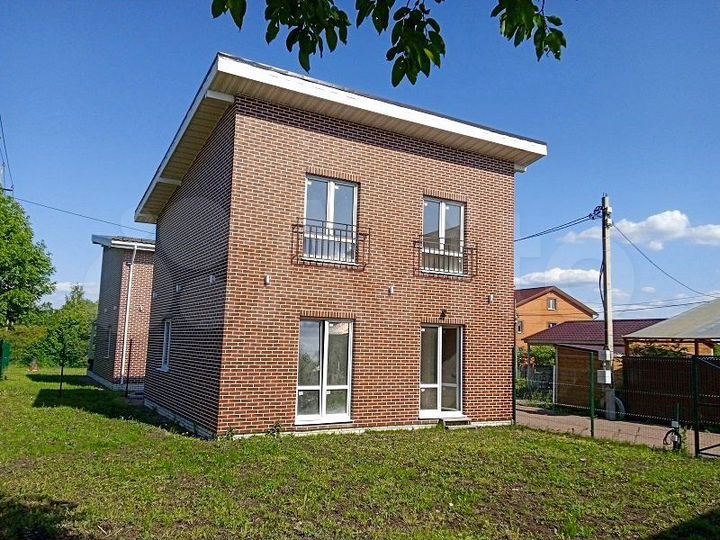 Дом 104 м² на участке 4 сот.