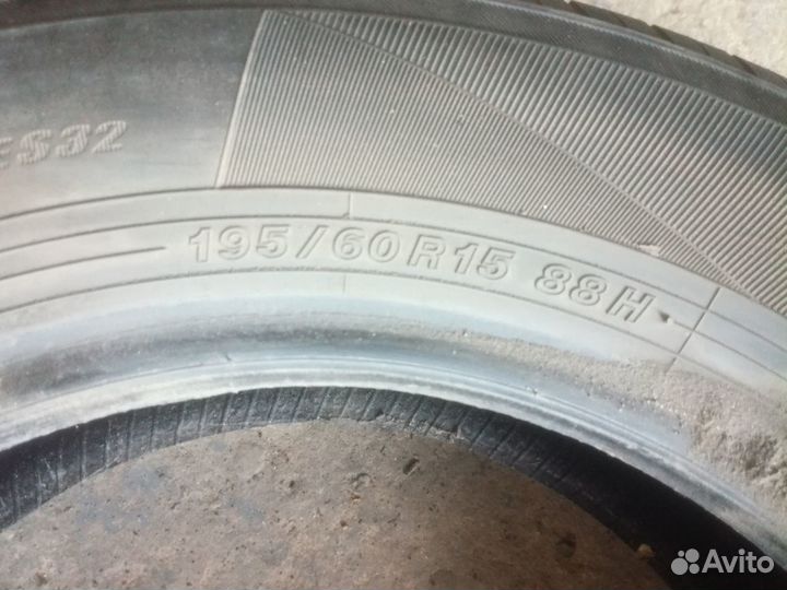 Yokohama BluEarth-ES ES32 195/60 R15 88H