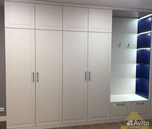 Шкаф в детскую