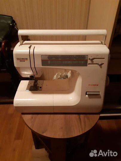 Швейная машинка family gold master 8024A