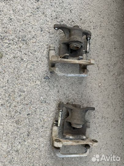 Toyota mark 2 суппорта 2.5