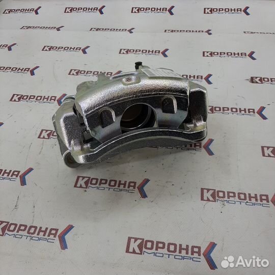 Суппорт передний правый KIA quoris