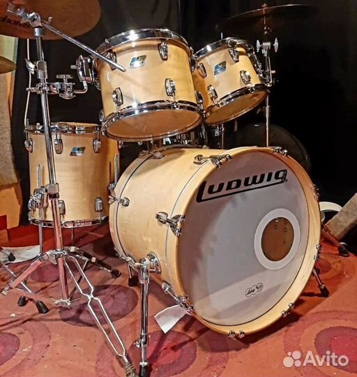 Ludwig classic maple 20