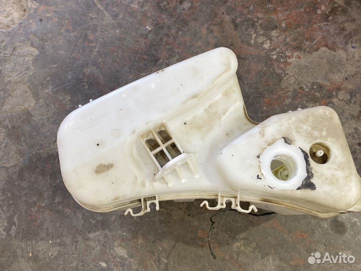 Бачок омывателя лобового стекла range rover